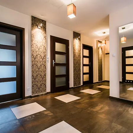 Hamilton - Atlantis Krakow