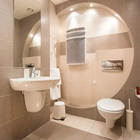 Hotell Hamilton - Atlantis 4*