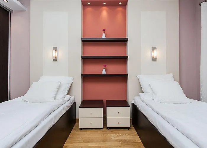 Hamilton - Atlantis Hotel 4*