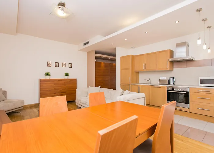 Hamilton - Atlantis 4* クラクフ