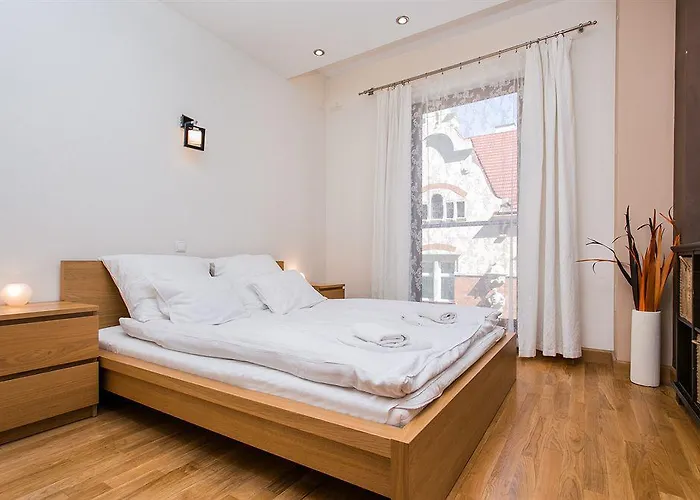 Hamilton - Atlantis Hotel 4*