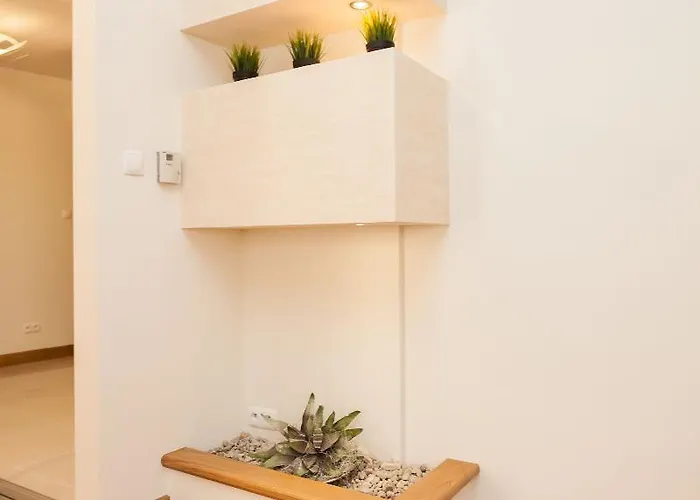 Hamilton - Atlantis 4* クラクフ