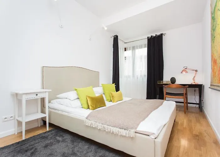 Hamilton - Atlantis 4* クラクフ